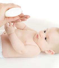 Prevent and treat baby's red bottom